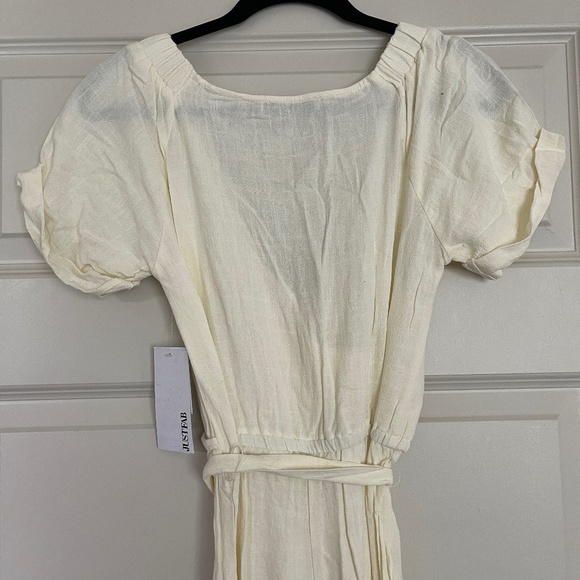 JustFab Off Shoulder Jumpsuit In Cream - Picture 4 of 11